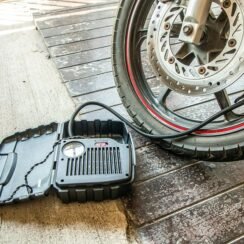 Best Portable Air Compressors For Truck Tires