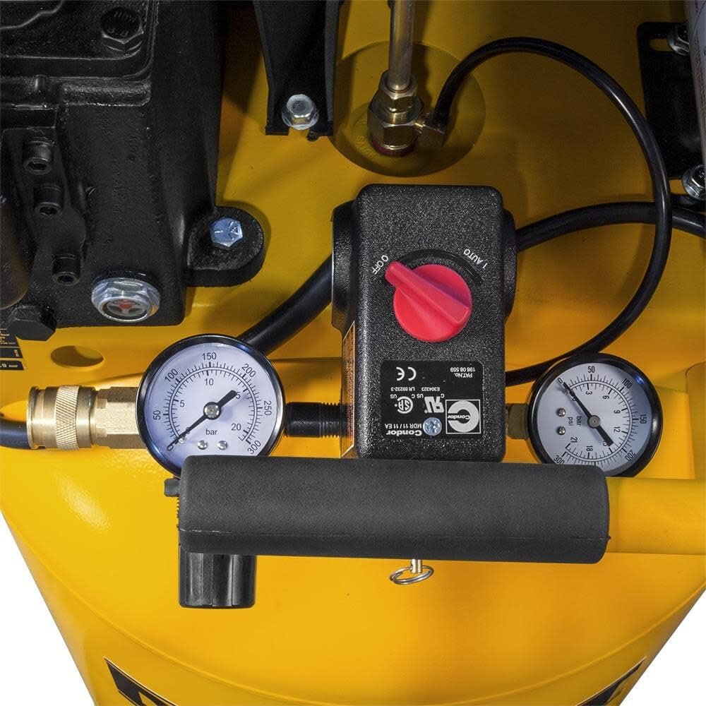 DEWALT DXCMLA1983054 30-Gallon Portable Air Compressor