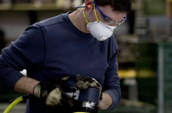 CAMPBELL HAUSFELD 120 Gallon Air Compressor review