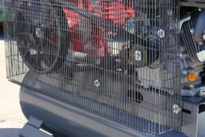 XtremepowerUS 13.0HP 30 Gallon Horizontal Air Compressor review